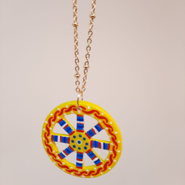 Sicilian cart wheel necklace, yellow pendant - Best Sicily - Image 3