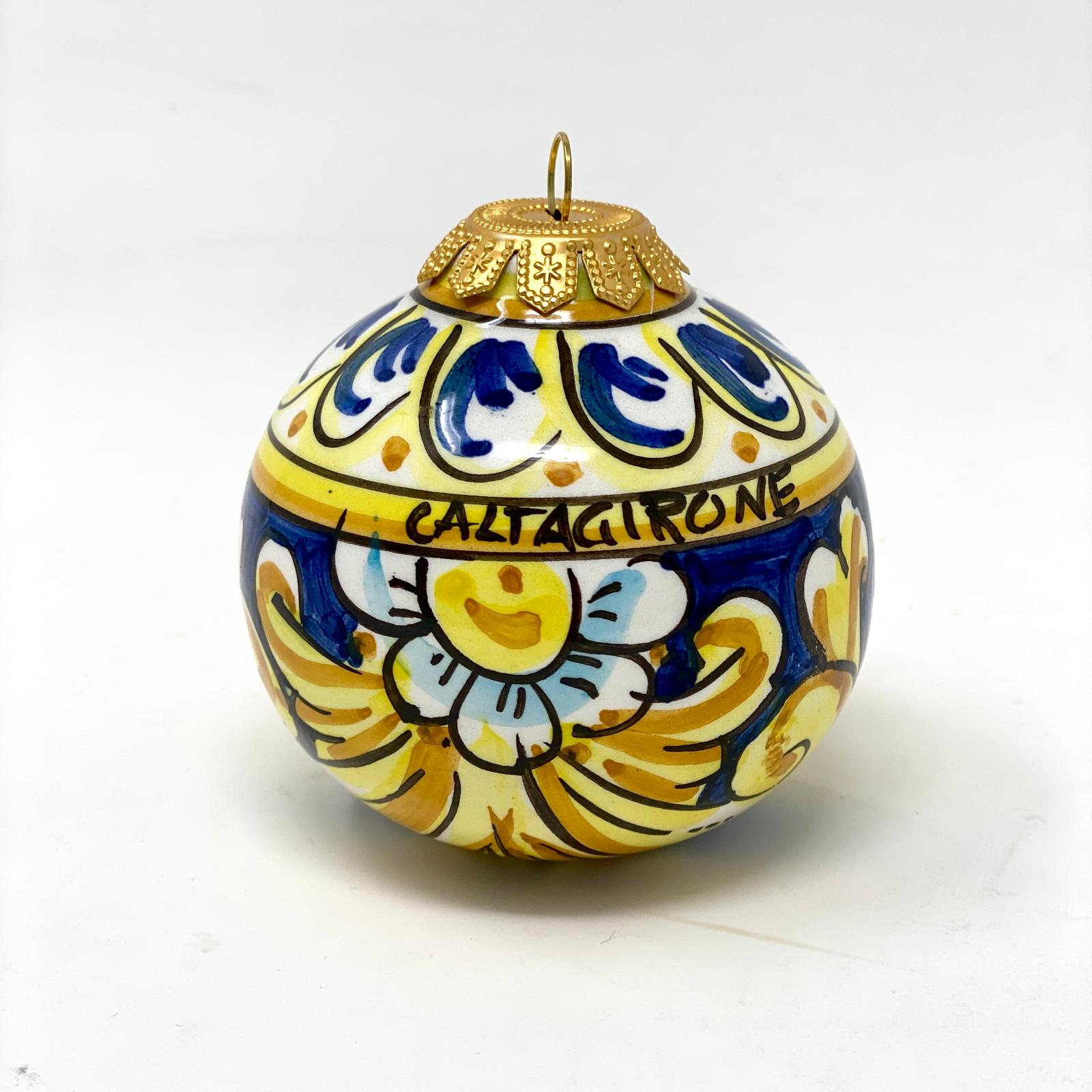 hand-painted-christmas-ball-caltagirone-ceramic